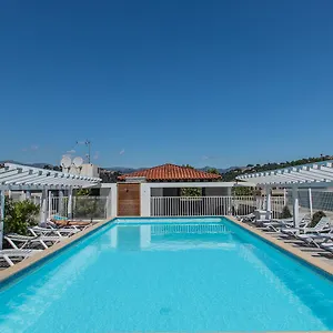 Hotel apartamentowy Vacanceole - Le Crystal, Cagnes-sur-Mer