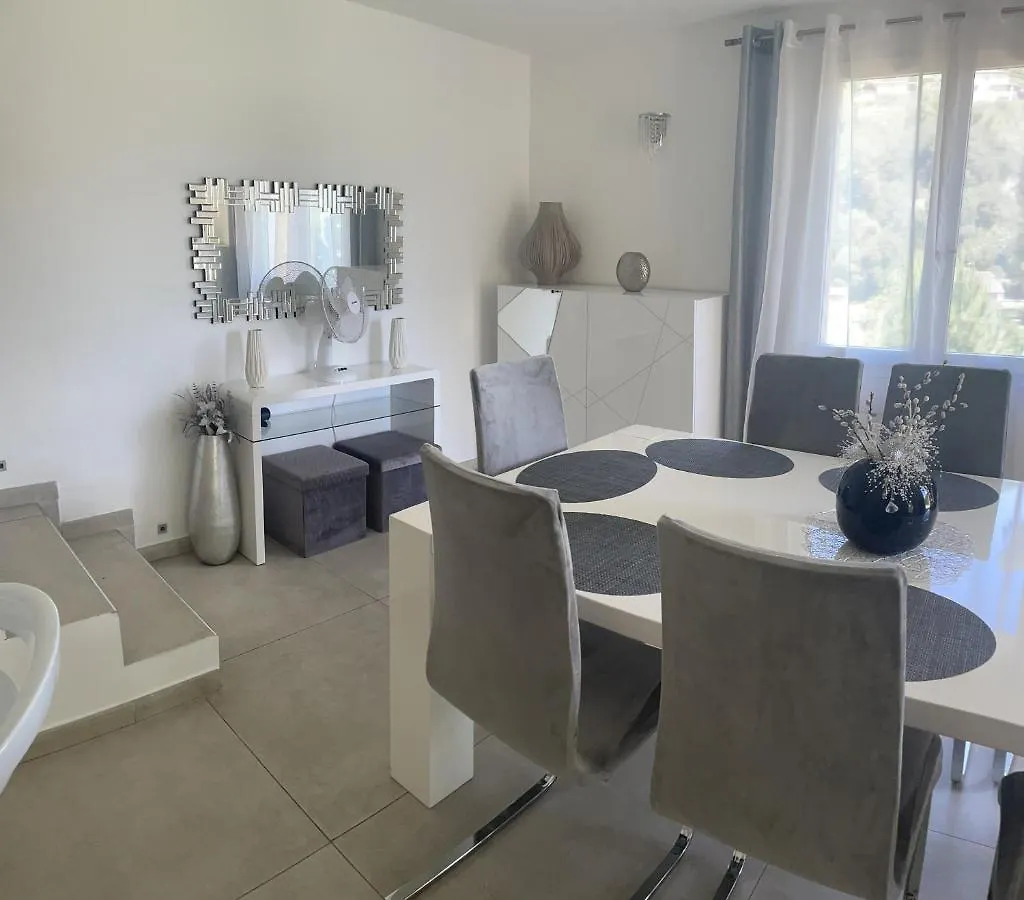 Villa Les Yuccas - Pool - Sea View Cagnes-sur-Mer 0*,  France
